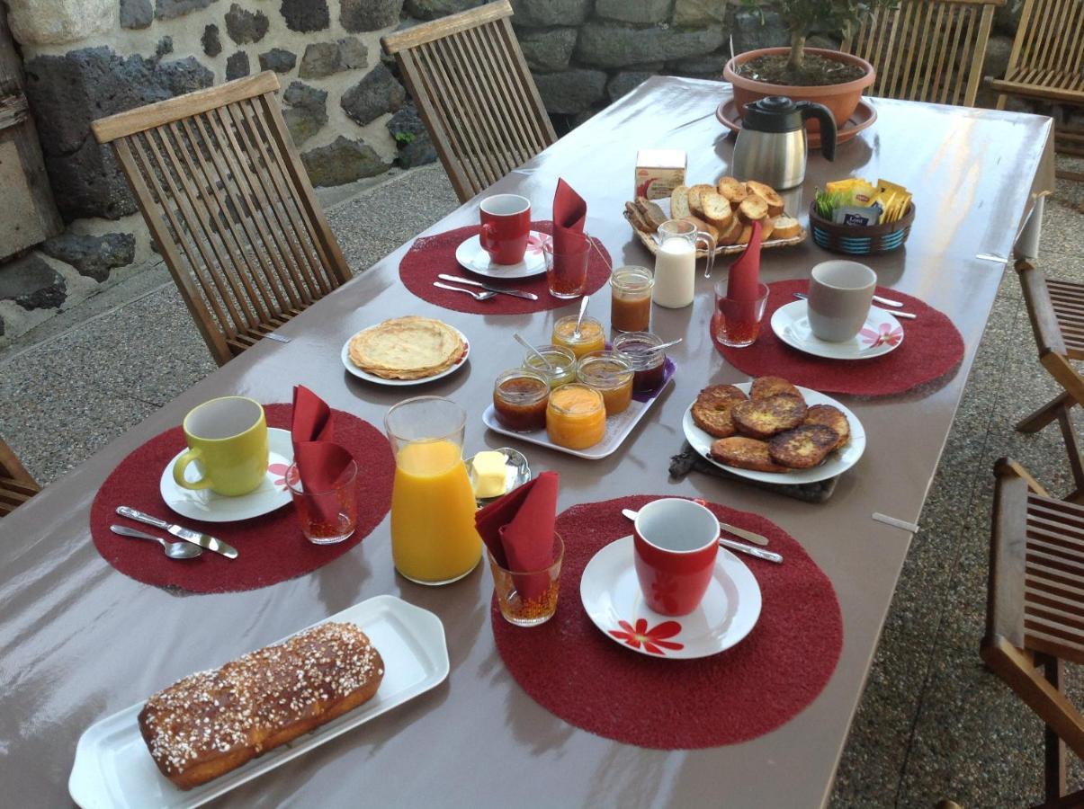 La Freycenette Bed & Breakfast Arlempdes Ngoại thất bức ảnh